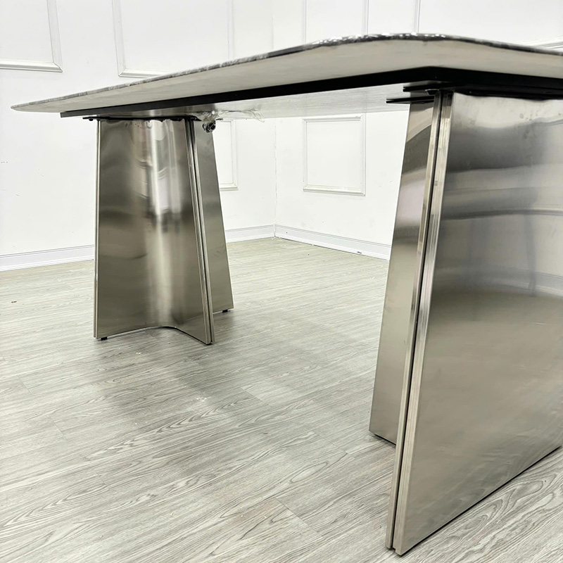 Bàn ăn chân inox kết hợp đá siêu tinh thể siêu đẹp BA636