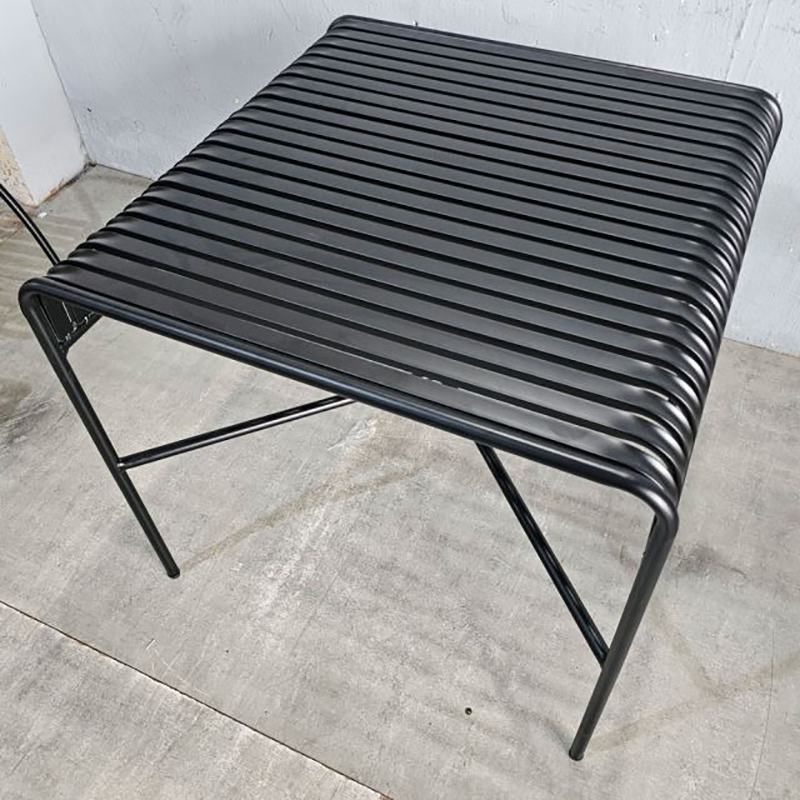 Bàn vuông cafe sân vườn ngoài trời 80x80cm sắt sơn tĩnh điện GC980