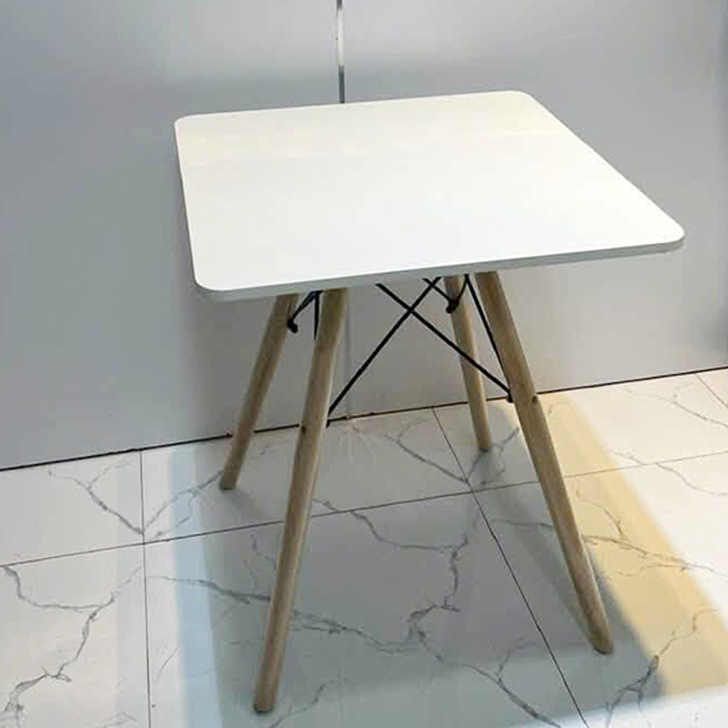 Bàn vuông Eames mặt gỗ chân đan GC797