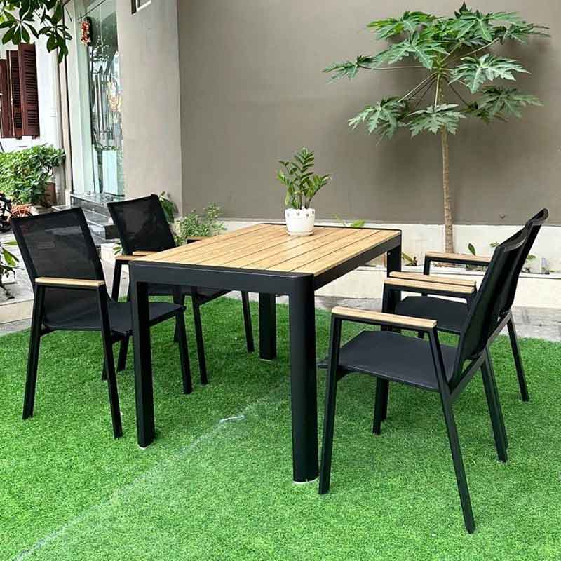 Bộ bàn ghế cafe ngoài trời khung nhôm nan gỗ nhựa Composite, tựa ghế vải Textilene BS335