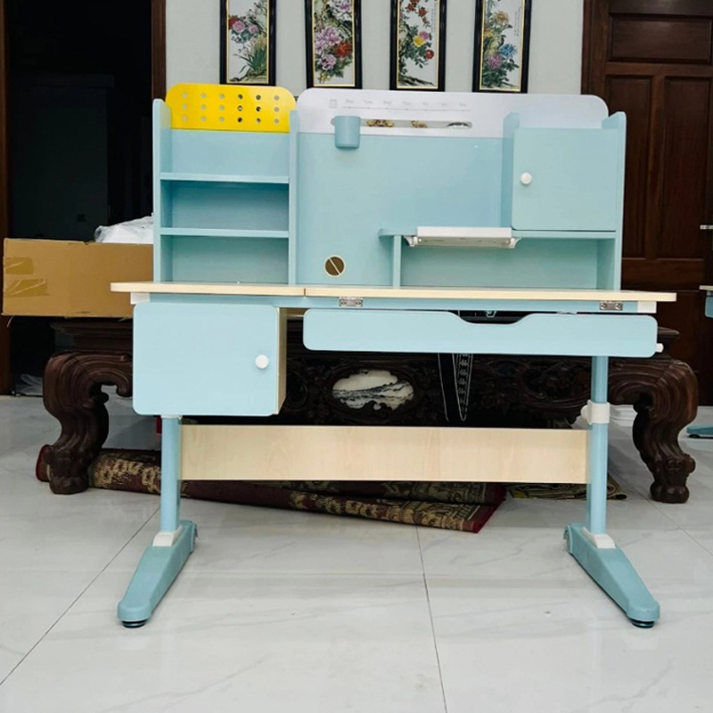 Bàn học thông minh cho bé S05 kết hợp với nhiều tiện ích BH874