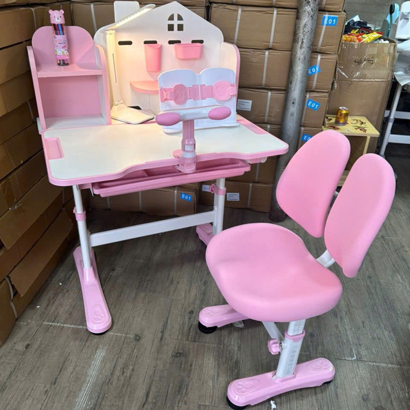 Bộ bàn học cho bé F07 nhỏ xinh, tích hợp thông minh, full quà tặng BH110