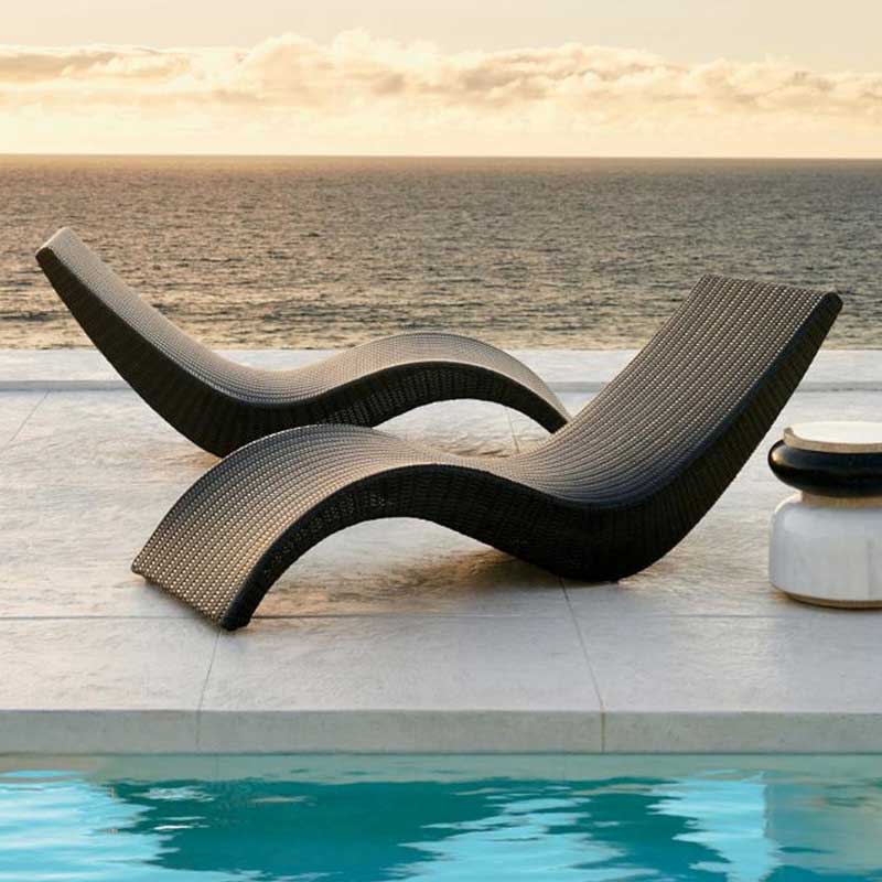 Ghế bãi biển mây nhựa thiết kế với đường cong mềm mại GT061