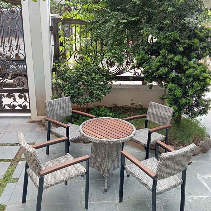 Bàn ghế khung thép cuốn mây nhựa kết hợp nan gỗ KOREA BM524