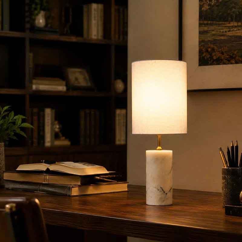 Đèn ngủ chân đá tự nhiên nguyên khối sở hữu vân đá mềm mại, tự nhiên DN683