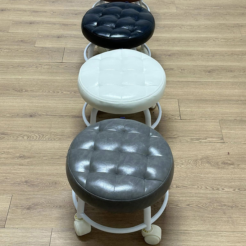 Ghế đôn múi chân vòng bánh xe nhỏ xinh GB971