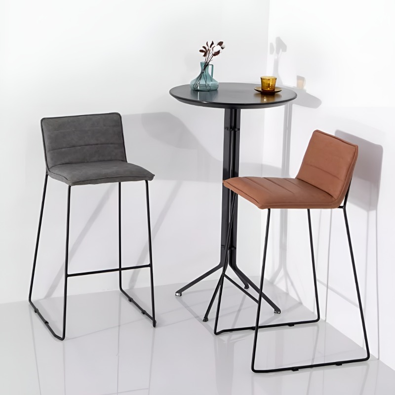 Ghế quầy bar chân sắt thiết kế hiện đại và tinh tế GB611