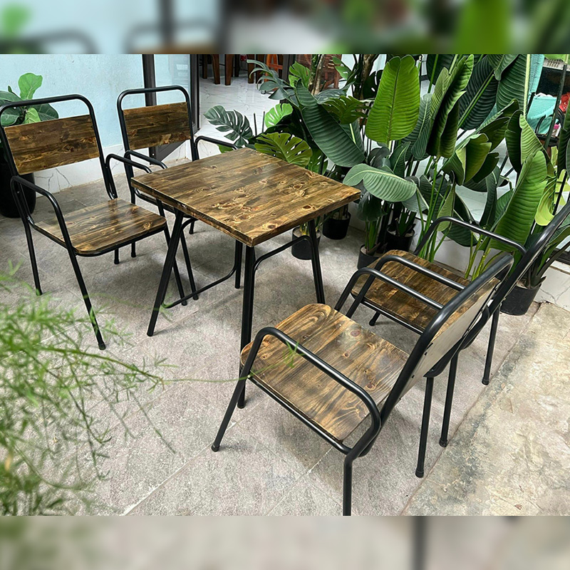Bộ bàn ghế cafe, quán ăn chân sắt mặt gỗ tự nhiên GC904