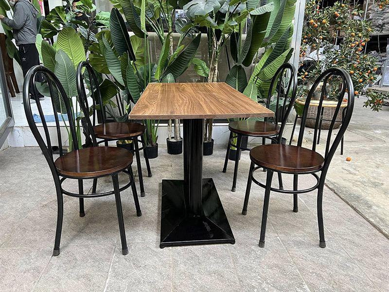 Bộ bàn ghế Thonet cafe, quán ăn, nhà hàng sắt decor GC841