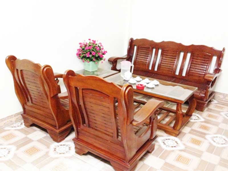 Bộ bàn ghế phòng khách mẫu Đài Loan giá rẻ gỗ xoan ta BK201