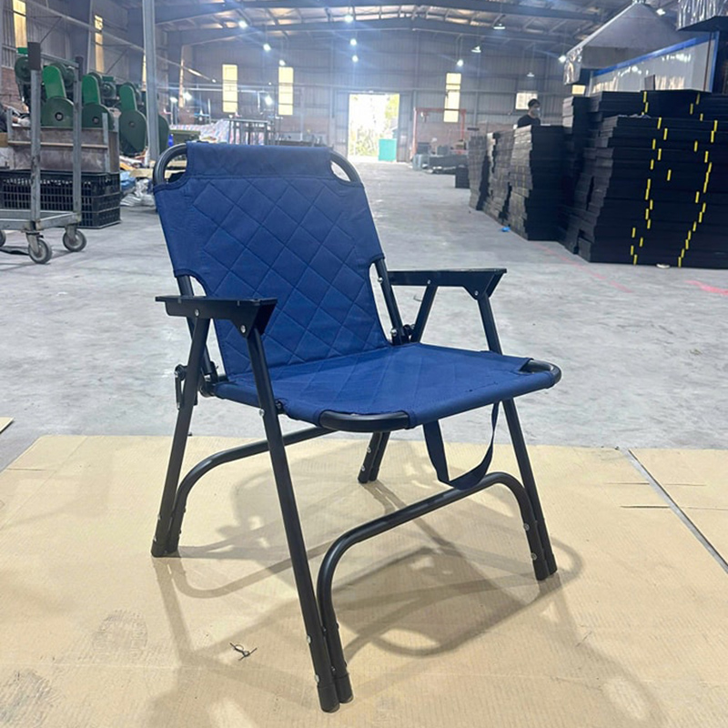 Ghế gấp gọn dã ngoại Camping Sport tay cầm gỗ, vải Oxford, dễ dàng mang theo BS140