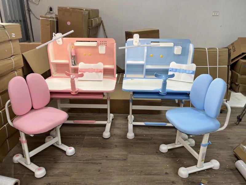 Bộ bàn học M8 tăng giảm chiều cao thông minh đầy đủ quà tặng tiện ích BH723