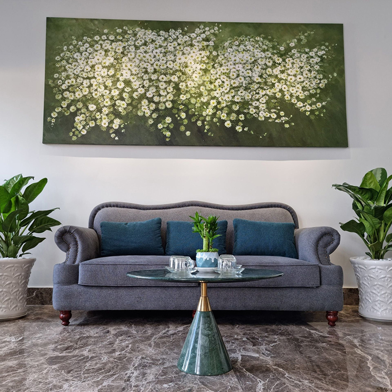 Bàn trà đế đá xanh Ấn Độ tự nhiên, trụ inox 304 mạ PVD vàng BT942