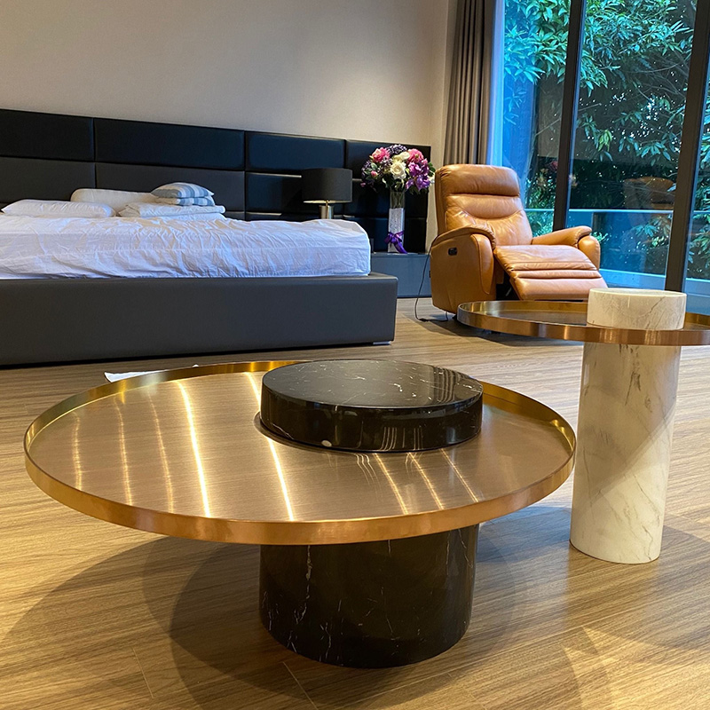 Bàn trà trụ đá đen tự nhiên nguyên khối, mặt inox 304 mạ PVD BT947