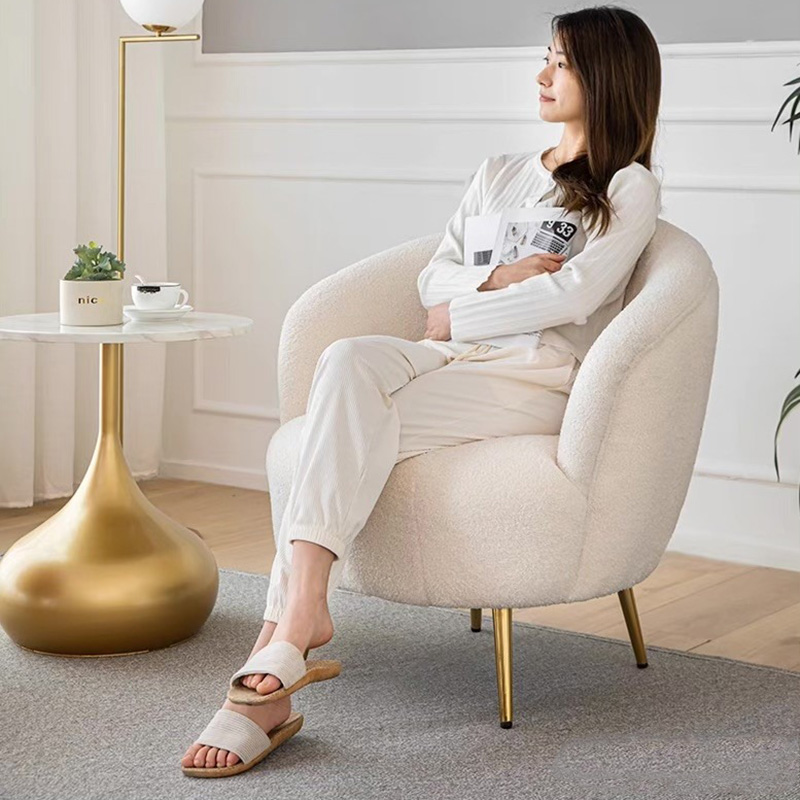 Ghế sofa đơn thư giãn bọc vải lông cừu sang trọng GG273