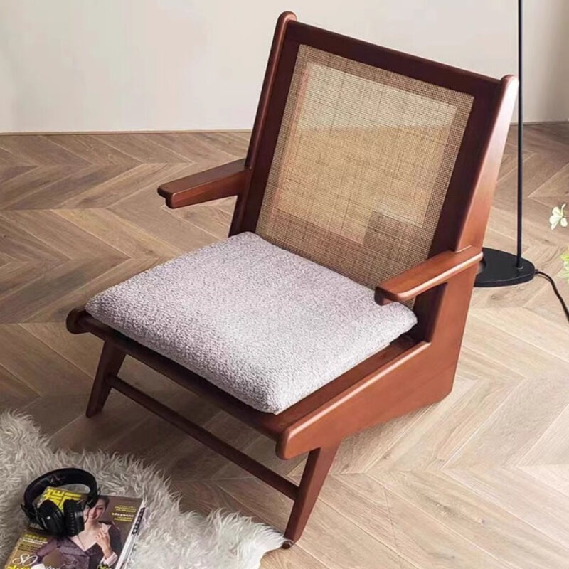 Ghế sofa thư giãn khung gỗ lưng mây mộc mạc GG274