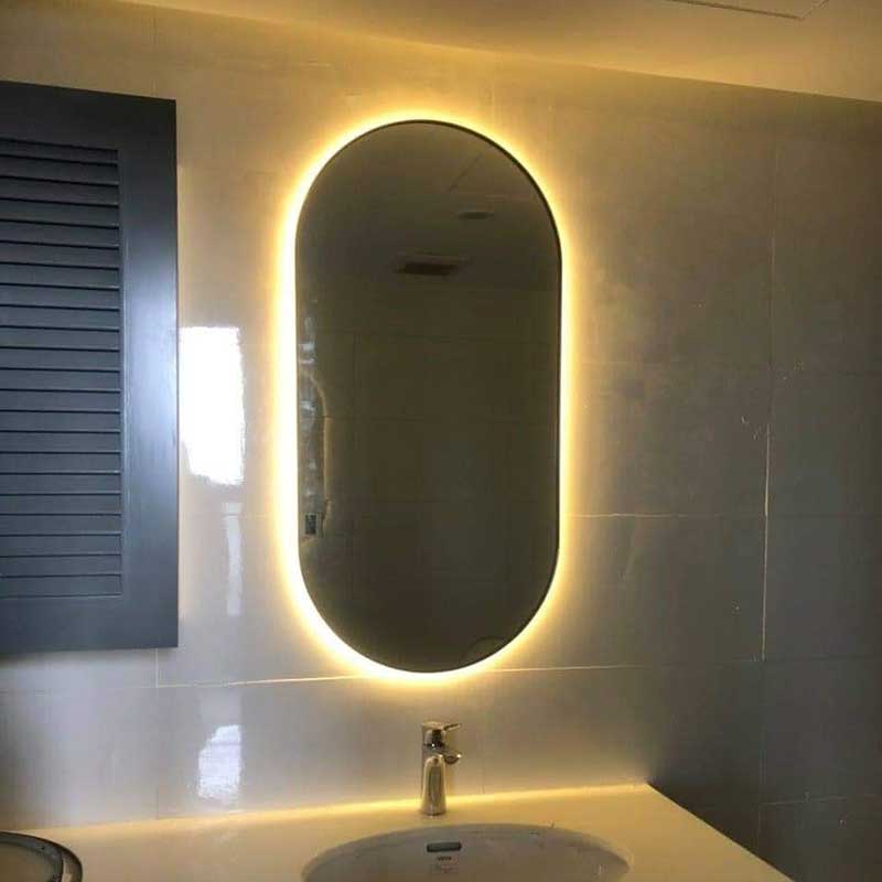 Gương LED phòng tắm hình Bầu Dục cao cấp GT899