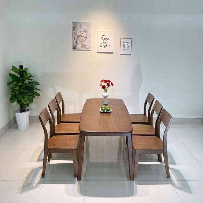 Bàn ghế ăn gỗ tự nhiên